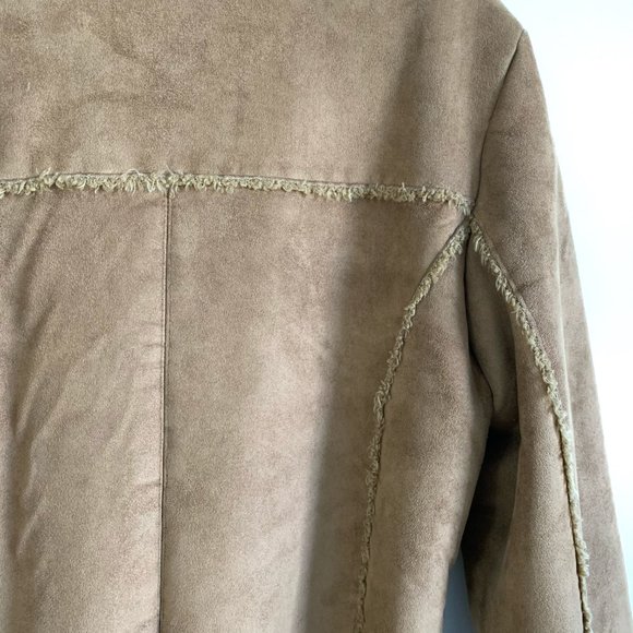 VINTAGE | CHEROKEE TAN SHEARLING SUEDE JACKET - Picture 9 of 13